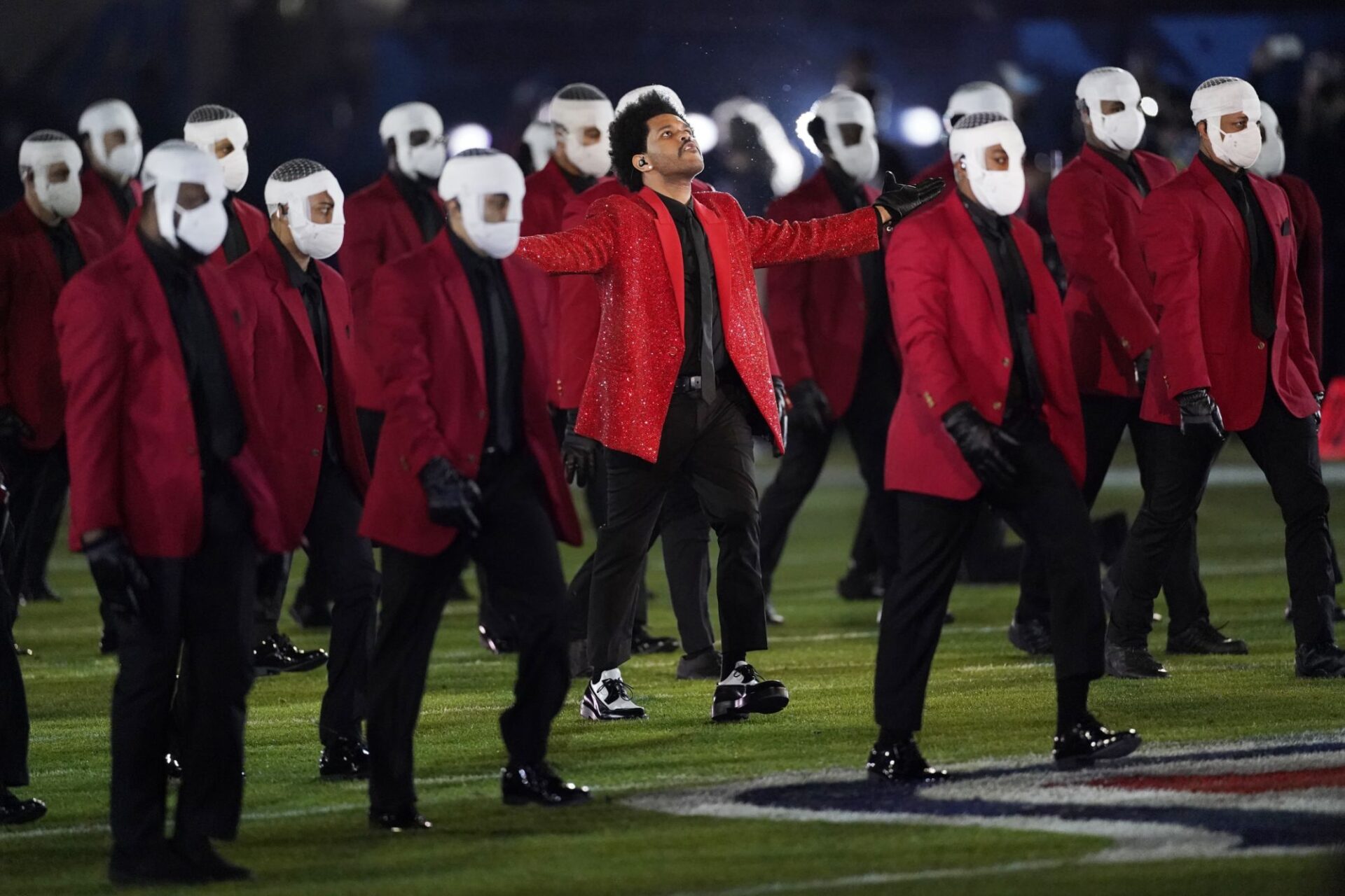 He’s a Starboy The Weeknd pulls off massive live Super Bowl LV